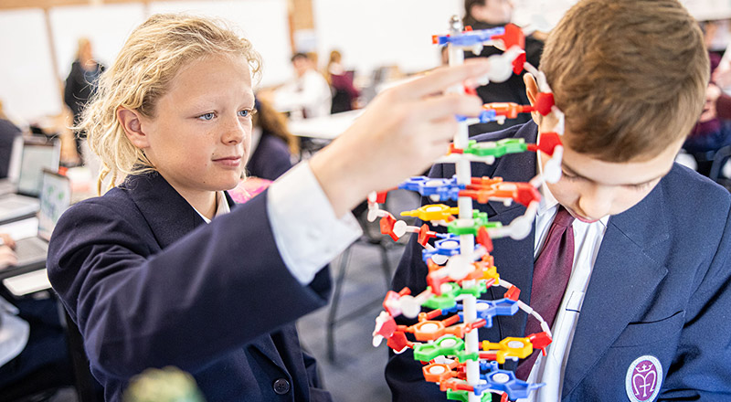 Science lesson at Marian Catholic College Kenthurst