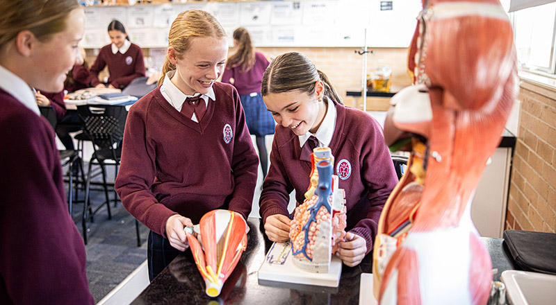 Marian Catholic College Kenthurst Science lesson