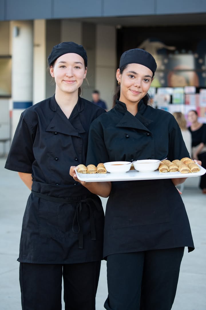 846213327113489_1516816216719860-1