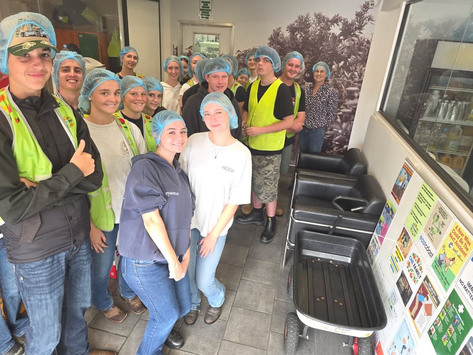 846213327113489_1613175383750609-1