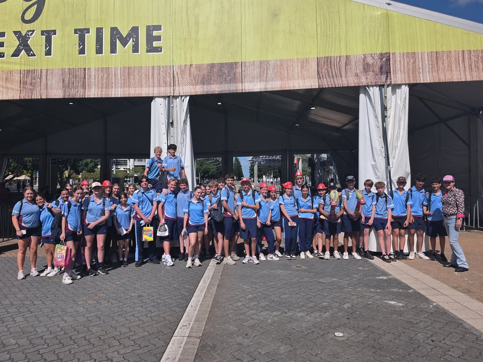 846213327113489_1653383363063144-1